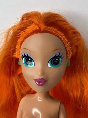 Vintage 2000 Lisa Frank Fab Friends Lisa Doll
Red Hair Teal Eyes - Nude